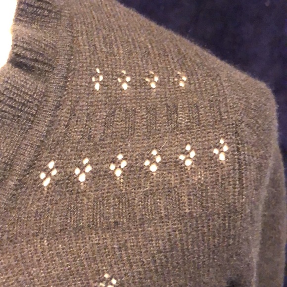 Nanette Lenore brown cashmere sweater - Picture 2 of 4